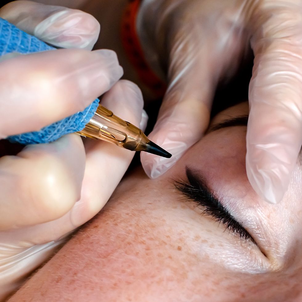 Delineado permanente de linea de parpados