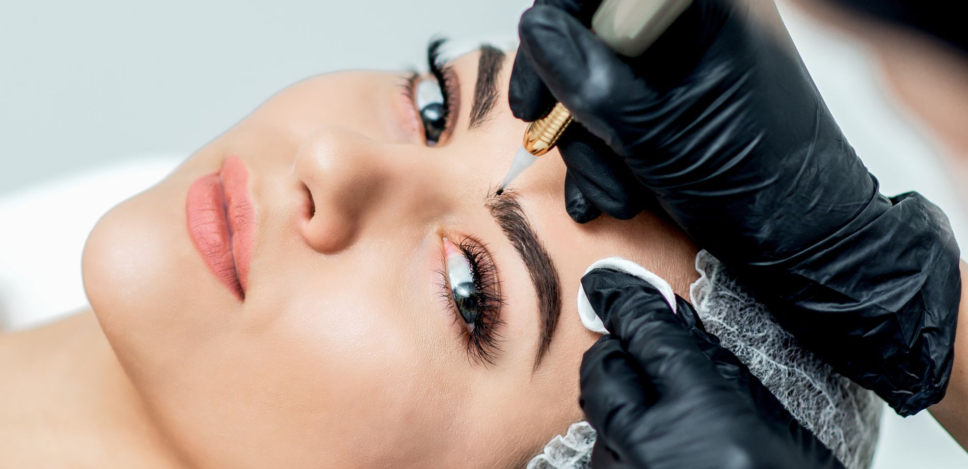 Eyelash treatment service